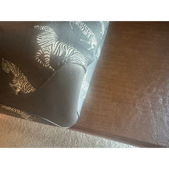 Kate Spade All Day Dancing Zebras Large Tote EUC Women's & Detachable Wristlet - Picture 16 of 16